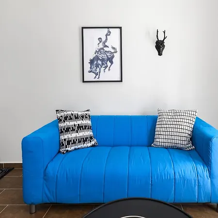 Indiana By Halu! Stylish 2bd Next To Papafi Metro Station * 테살로니키