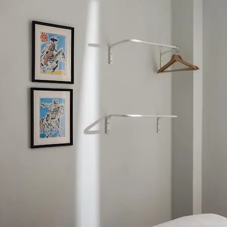 Indiana By Halu! Stylish 2bd Next To Papafi Metro Station شقة