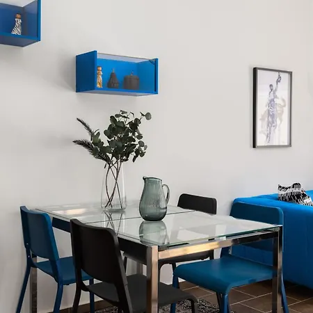 Indiana By Halu! Stylish 2bd Next To Papafi Metro Station 아파트 테살로니키